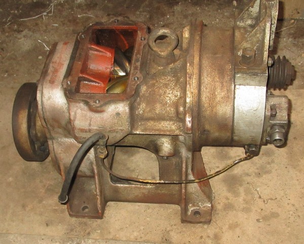 голова компрессора зиф 5.5 . рессивер компрессора зиф 5.5. винтовой компрессор зиф 55 . винтовой компрессор промышленного назначения, обеспечивающий бесперебойную работу пневматических инструментов и систем